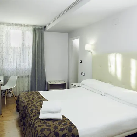 招待所 古里亚休闲旅馆 2*