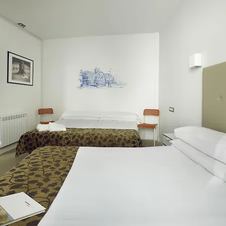 古里亚休闲旅馆 2*